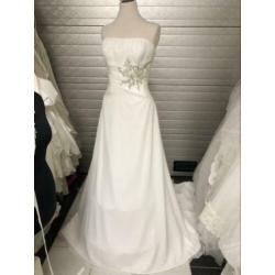 nieuw 38-40 maat chiffon bruidsjurk