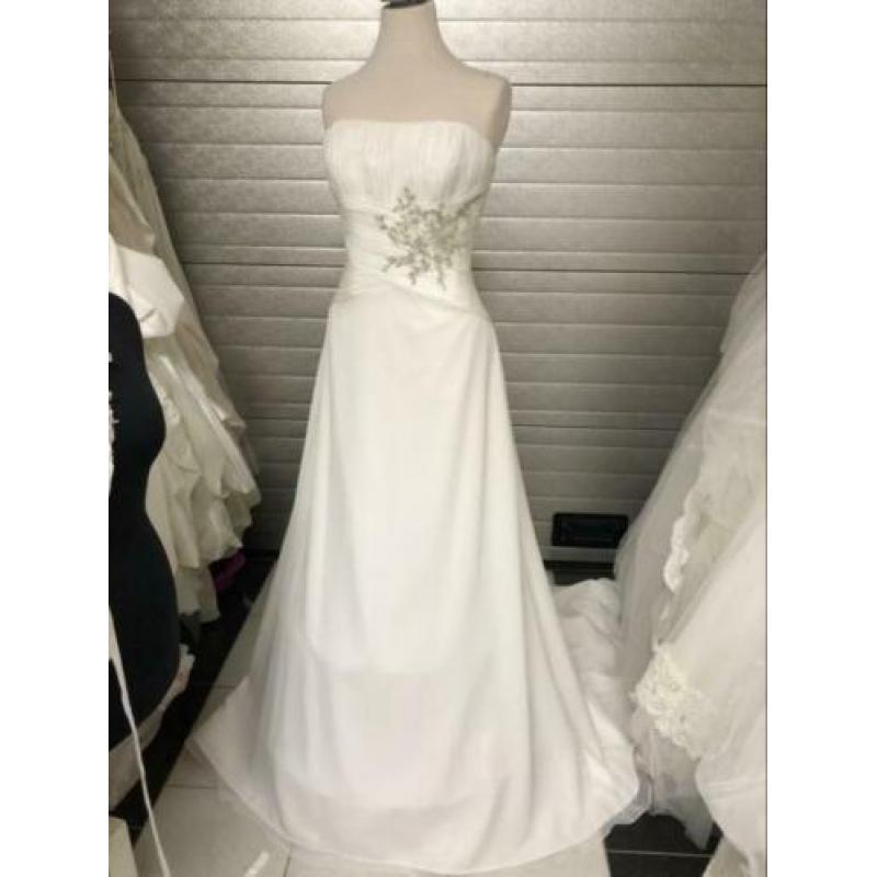 nieuw 38-40 maat chiffon bruidsjurk