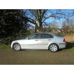 BMW 3-Serie 2.0 I 318 2001 Grijs e 46