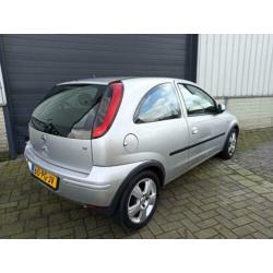 Opel Corsa 1.2-16V Maxx