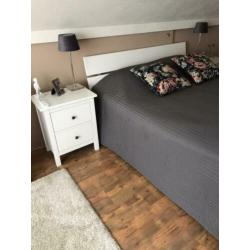 Compleet nieuw tweepersoonsbed met nieuw orthopedisch matras
