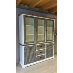 *OPRUIMING* Buffetkast Saskia Van €1.099,- NU VOOR €819,--