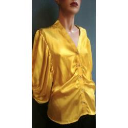 Vintage blouse (80s/90s) met extreme pofmouwen ( MT S/M)