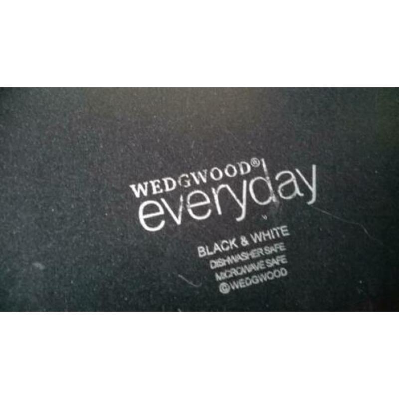 3 schalen Wedgwood Every Day wit en zwart made in England