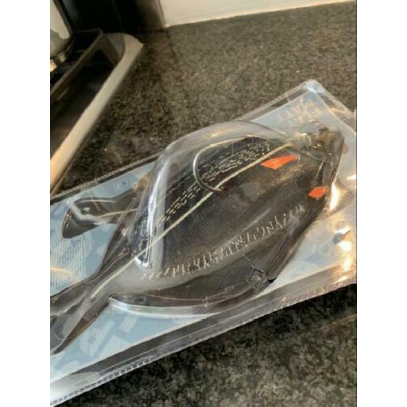 3 x westin flat matt 245mm en 400gr , heilbot !