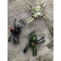 Plastic spinnen!! 6 stuks