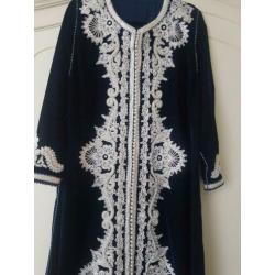 Prachtige Kaftan van Mobra/Velours stof