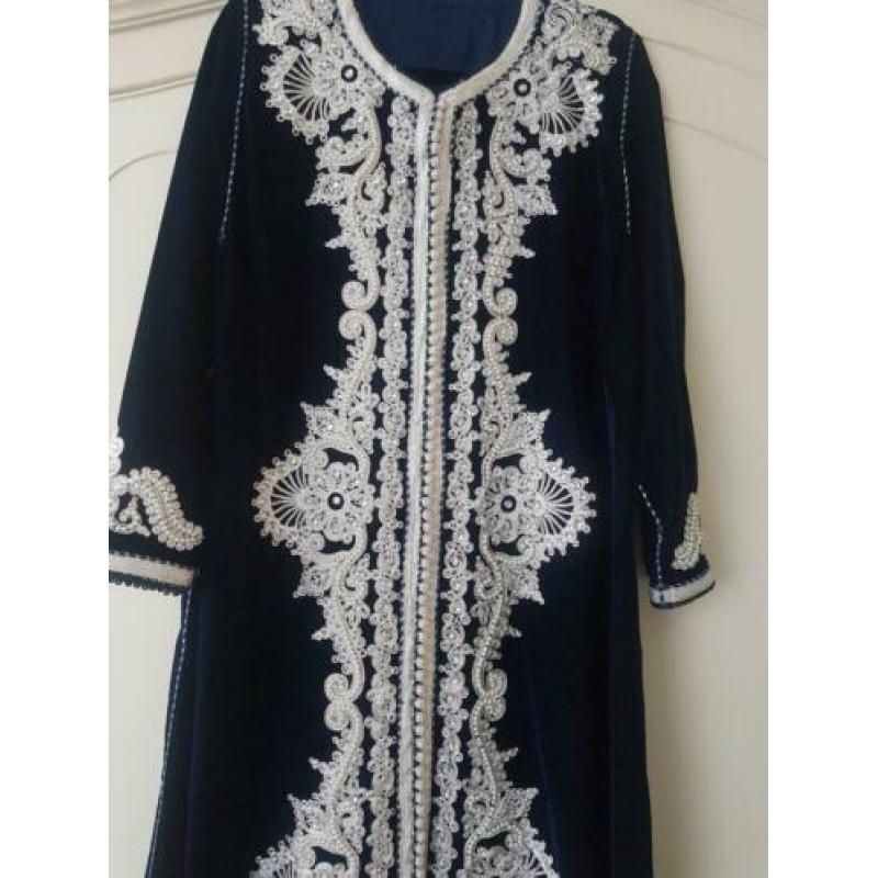 Prachtige Kaftan van Mobra/Velours stof