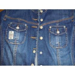 nieuwstaat SCARVA JEANS COMPANY spijkerjasje zeer mooi mt 40