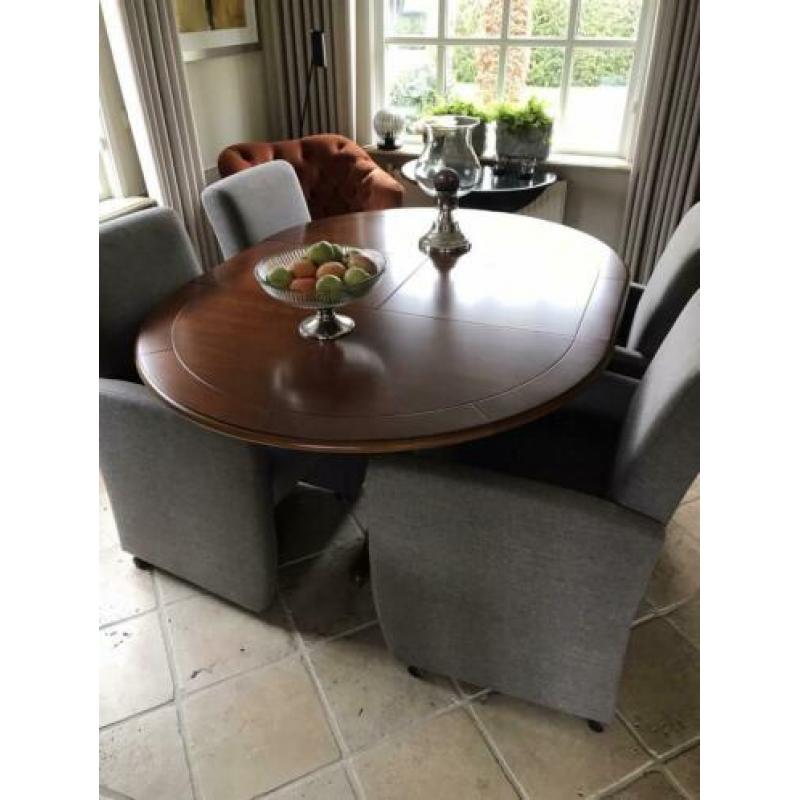 Mooie verrijdbare nieuwe stoelen, 4 stuks