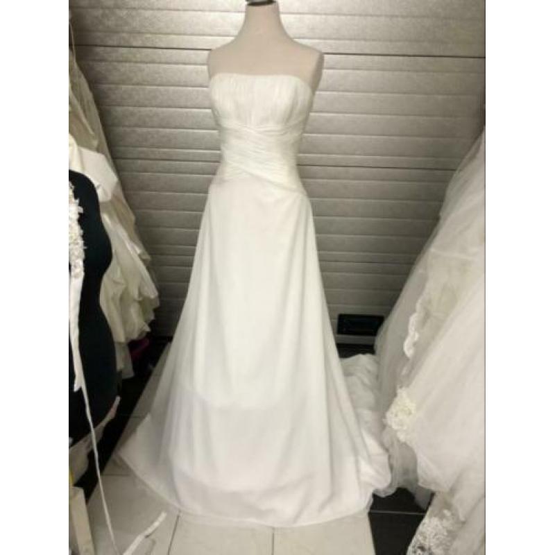 nieuw 38-40 maat chiffon bruidsjurk