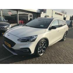 FORD Focus 1.5 182pk Automaat Cross Active Head-Up Display