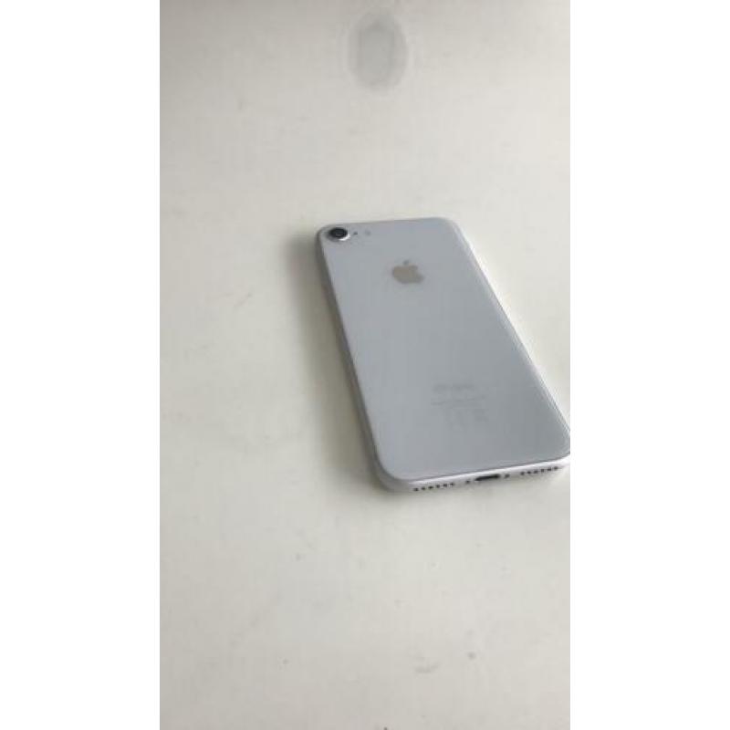 IPhone 8 64 GB