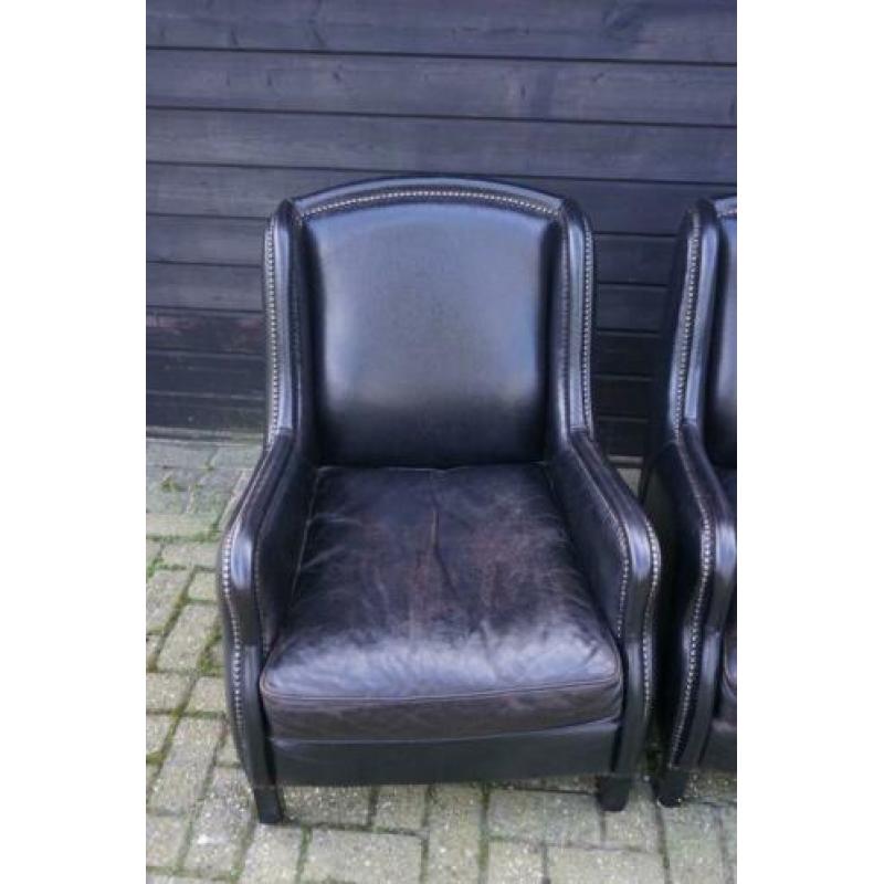 Grote en zware set lederen fauteuils super looks industrieel