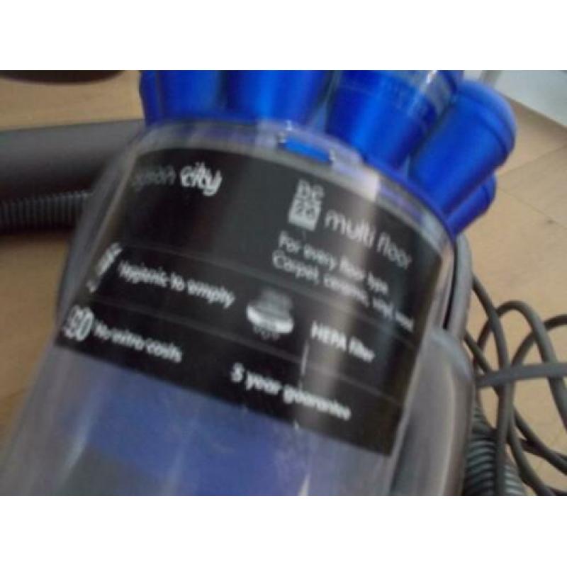 Dyson City DC26 multi floor allergy stofzuiger