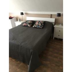 Compleet nieuw tweepersoonsbed met nieuw orthopedisch matras