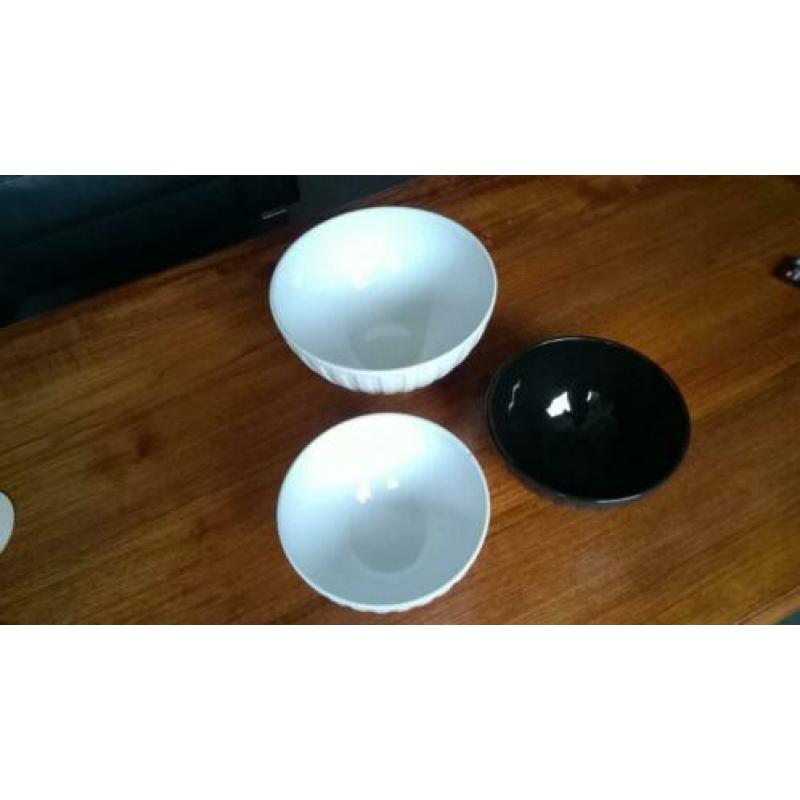 3 schalen Wedgwood Every Day wit en zwart made in England