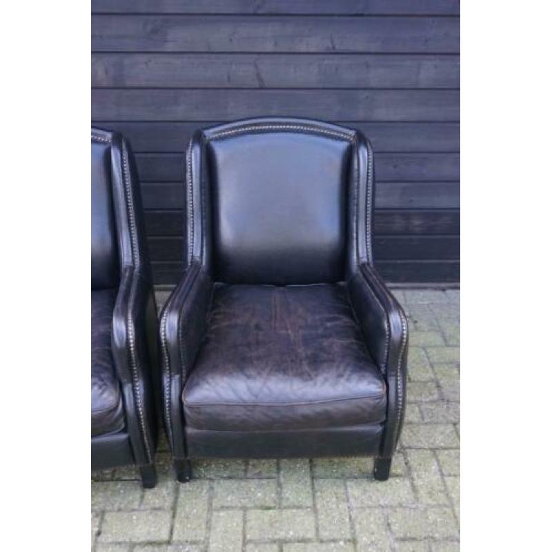 Grote en zware set lederen fauteuils super looks industrieel