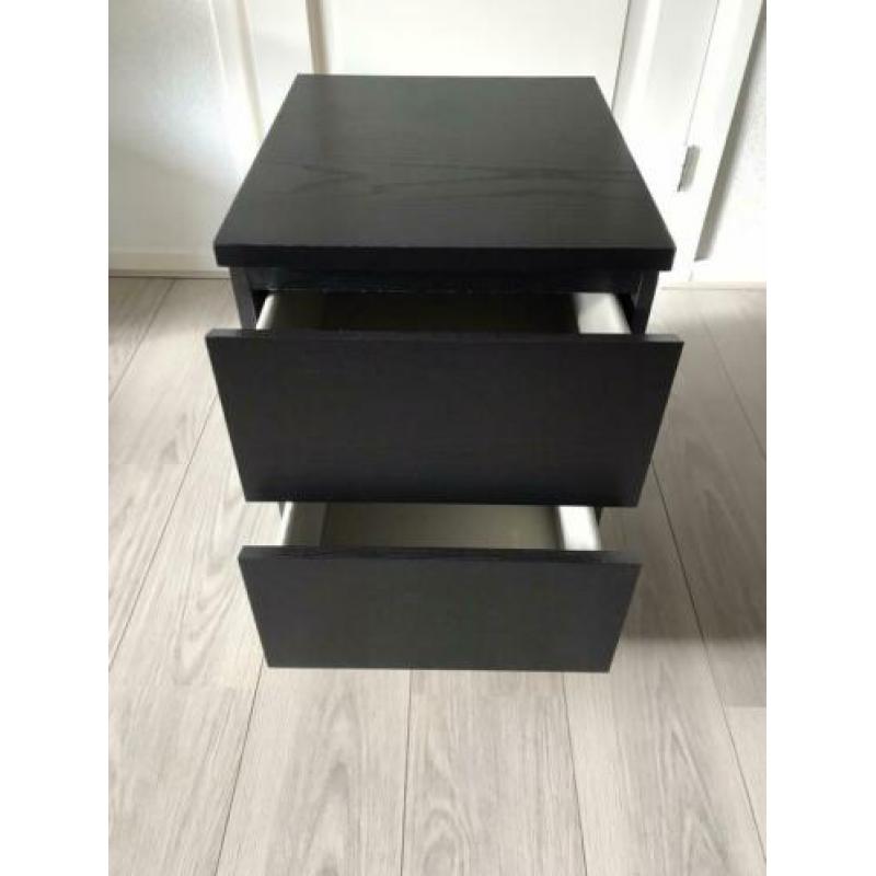Malm zwart ladekastje Ikea