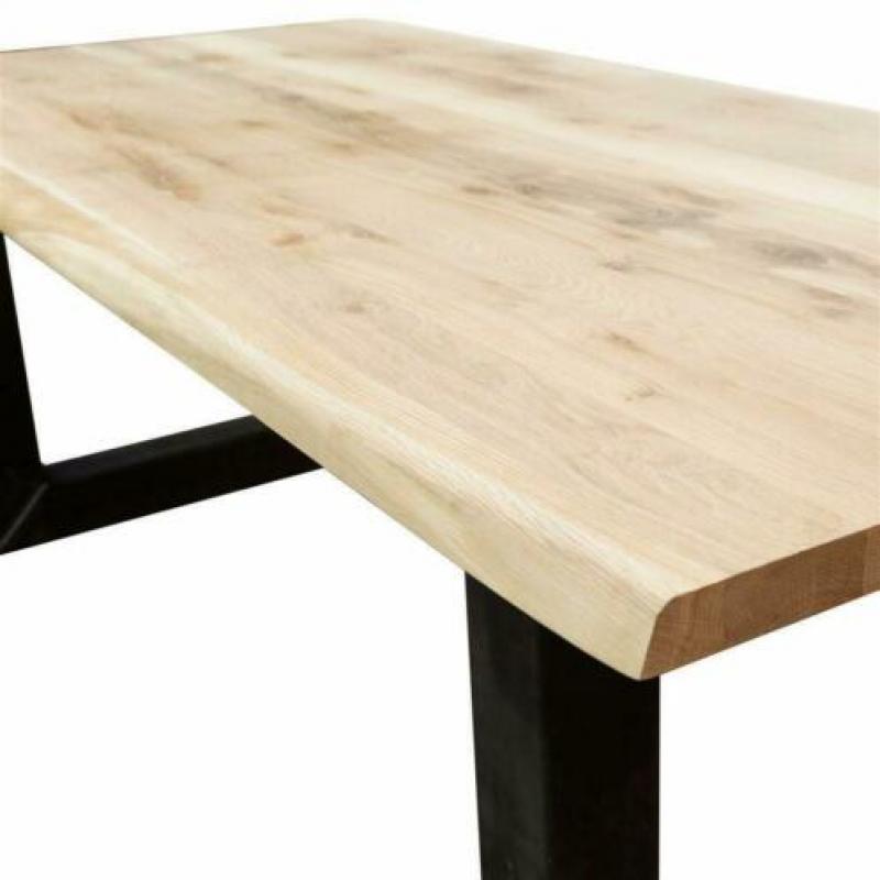 Eiken boomstamtafels / Eiken / Tafelbladen / Tafels / Salont