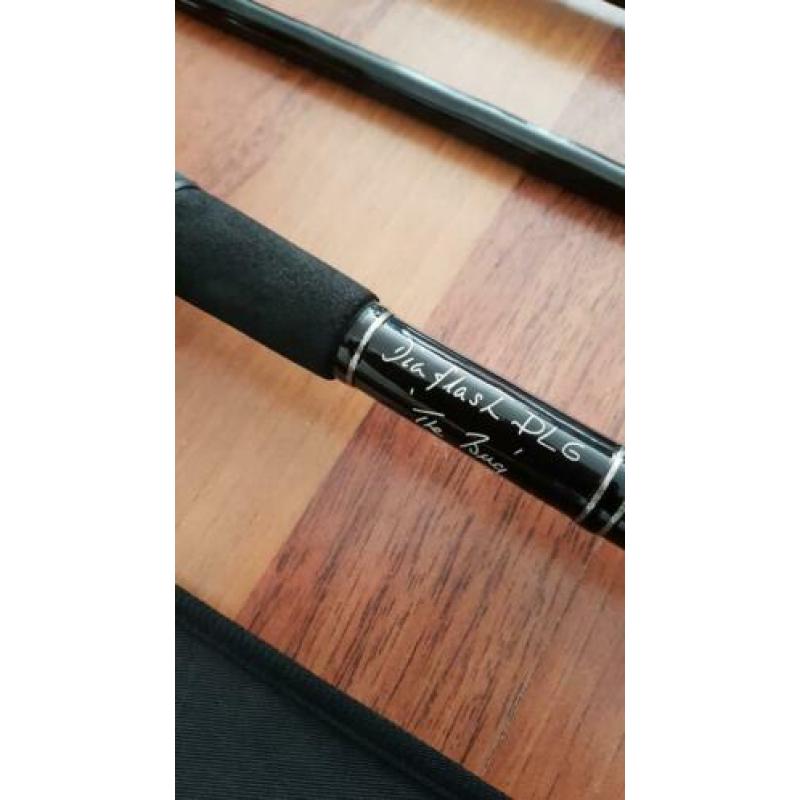 2x Shimano diaflash 13ft - 3.5lbs