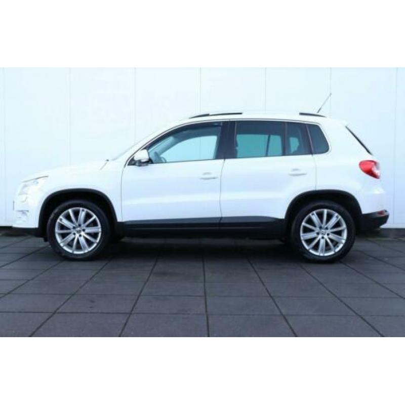 Volkswagen Tiguan 1.4 TSI Track&Field 4Motion | 150 PK | PAN
