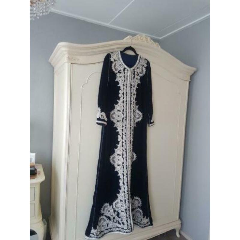Prachtige Kaftan van Mobra/Velours stof