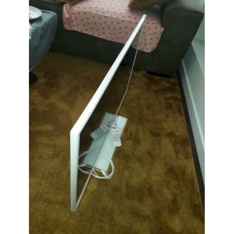 Thomson smart tv 40inch hd