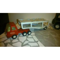 Drie oude tonka auto's
