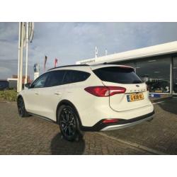 FORD Focus 1.5 182pk Automaat Cross Active Head-Up Display