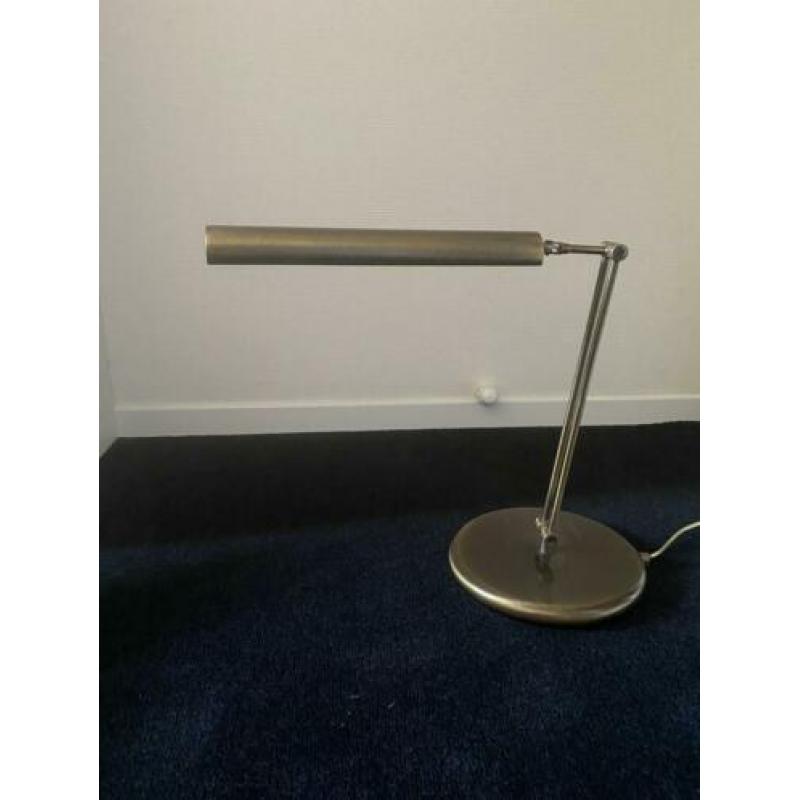 bureau lamp