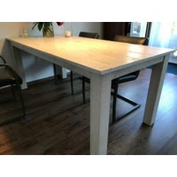 eetkamertafel wit