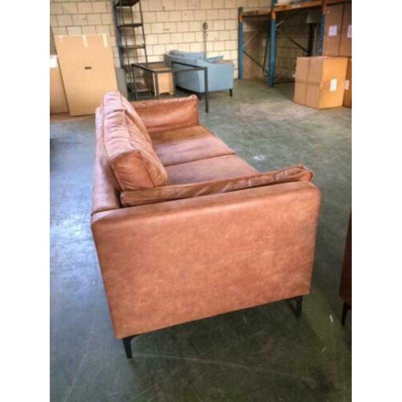 Stoere 2,5 zitsbank en 3 zitsbank stof microvezel cognac