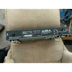High End DENON TU-660L - als "Zeer Goed" getest - 5 sterren