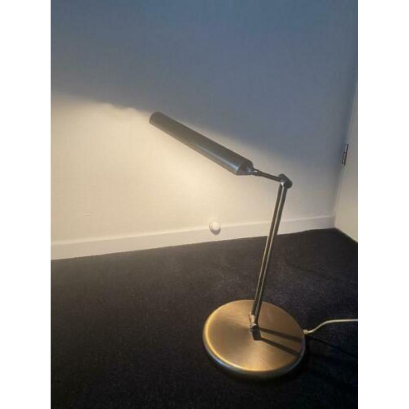 bureau lamp