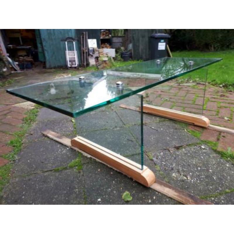 Glazen salontafel