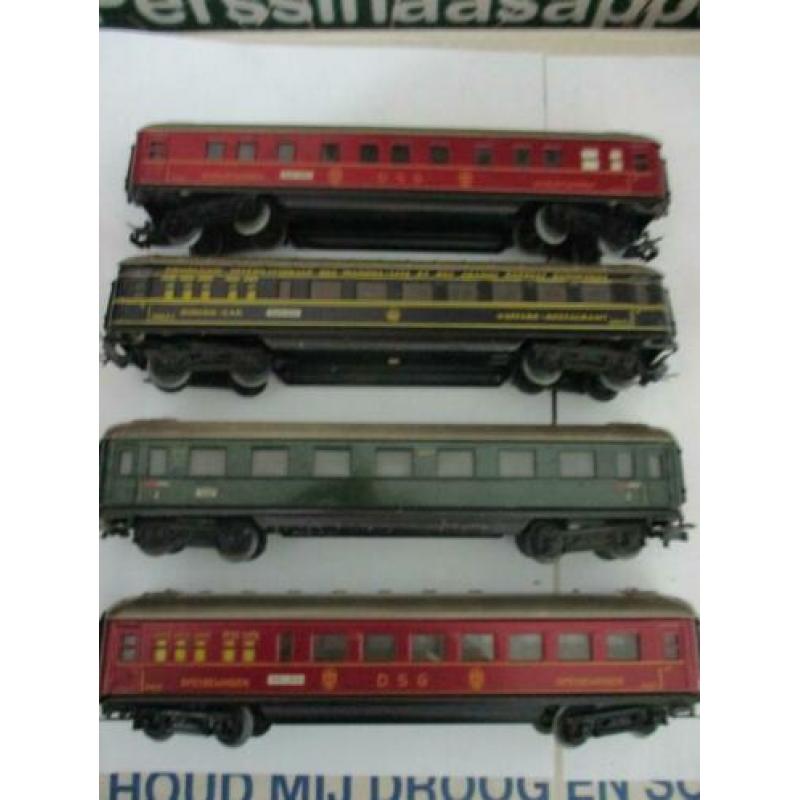 Marklin 4 D. Rijtuigen 340 serie