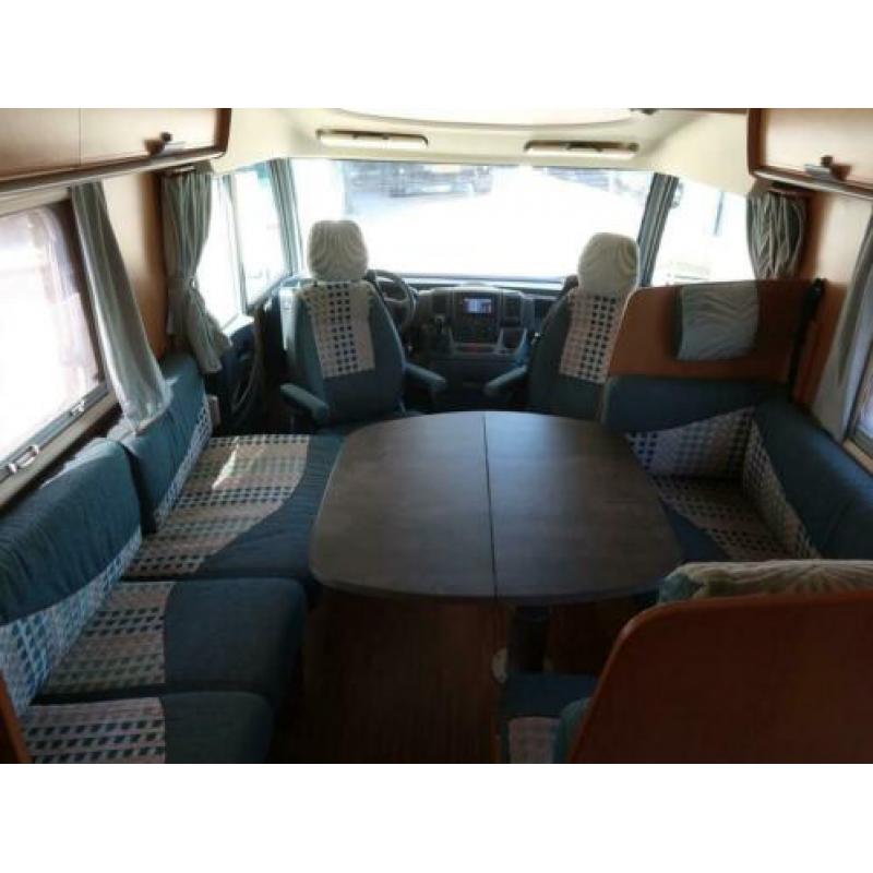 Itineo SB720 INTEGRAAL CAMPER 2.3 JTD 130 PK 6-PERS. + 2X AI