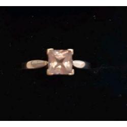 9 karaat geelgouden ring met zeldzame zultaniet