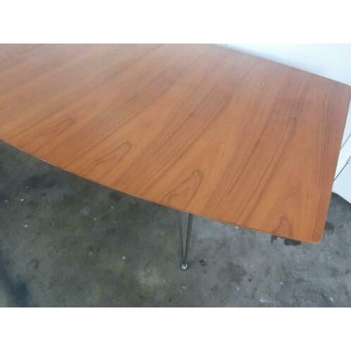 Fritz Hansen stijl eettafel 270cm
