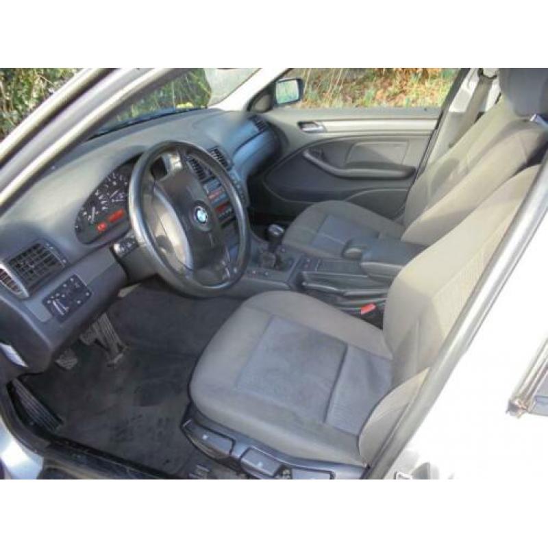 BMW 3-Serie 2.0 I 318 2001 Grijs e 46