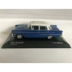 Miniatuurauto Opel Kapitan Regattablau 1 of 1008 pcs.