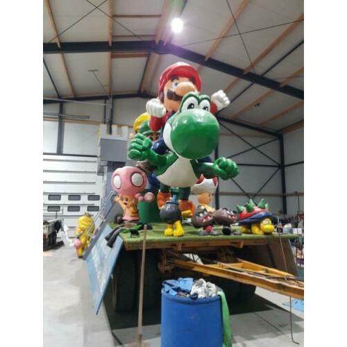 Carnavalswagen poppen Mario Bross