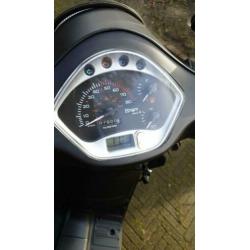 AGM vespa look snorscooter