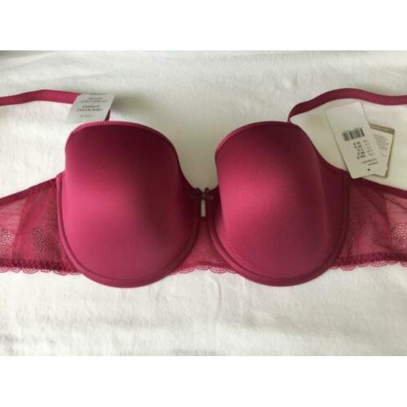 Nieuw CHANTELLE 85D luxe T-shirt BH kant LE MARAIS wijn D 85