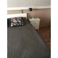 Compleet nieuw tweepersoonsbed met nieuw orthopedisch matras