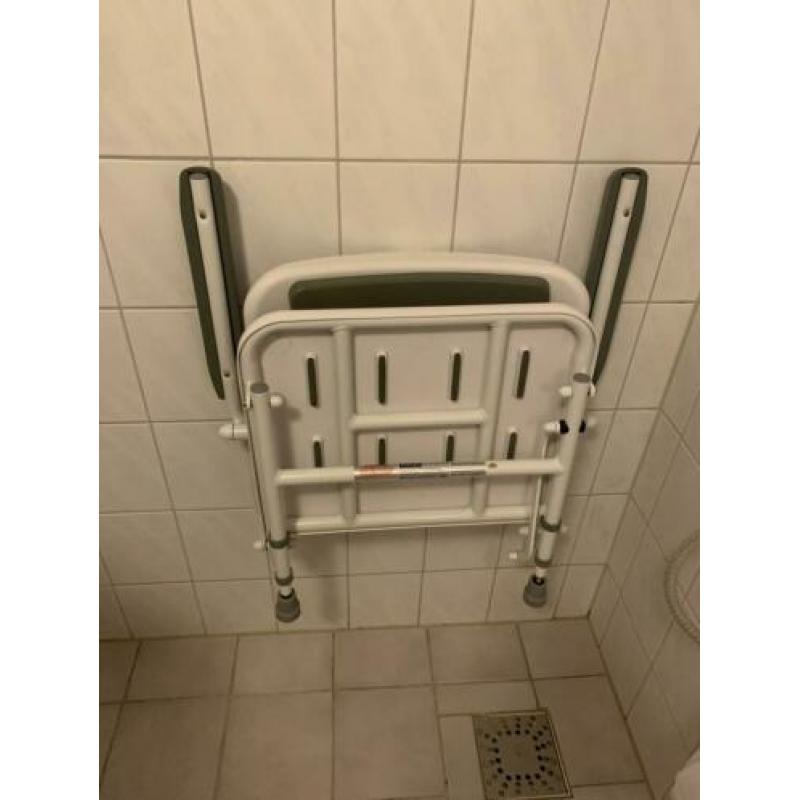 Aidapt opklapbare douchestoel