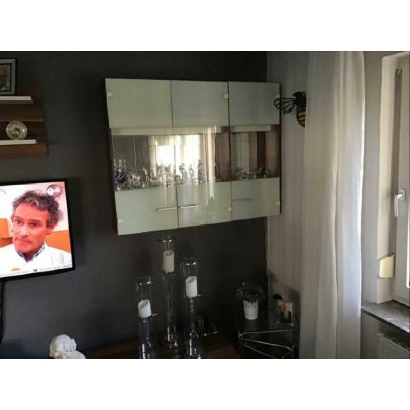 Te koop 3 delige kast met televisie