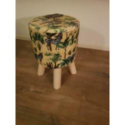 Kruk jungle 26x38cm, geel met zebra, met houten poten nieuw