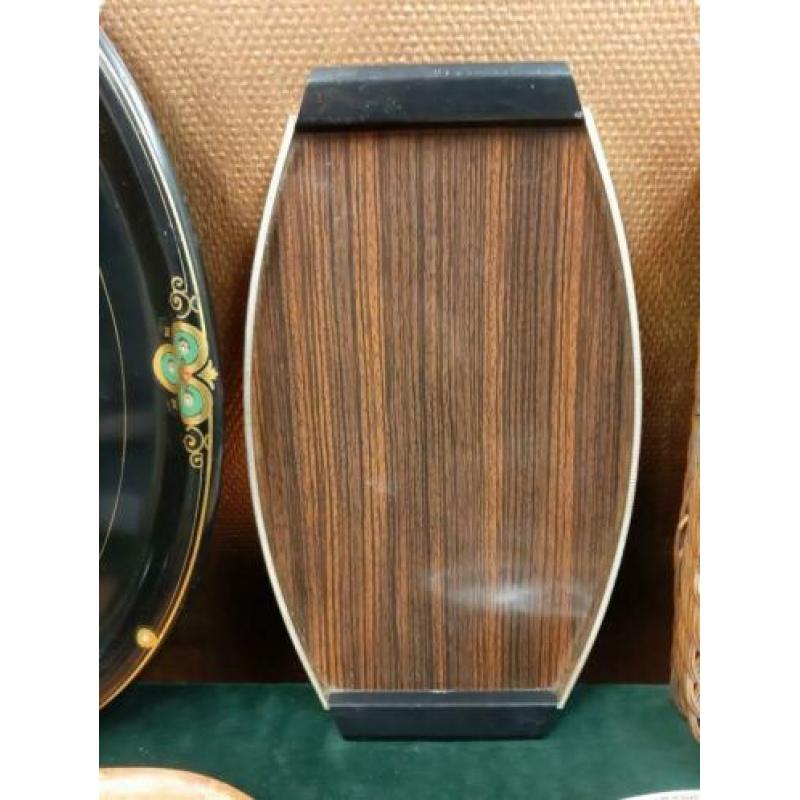 Diverse dienbladen/retro-vintage-brocante/€ 7,50 per stuk